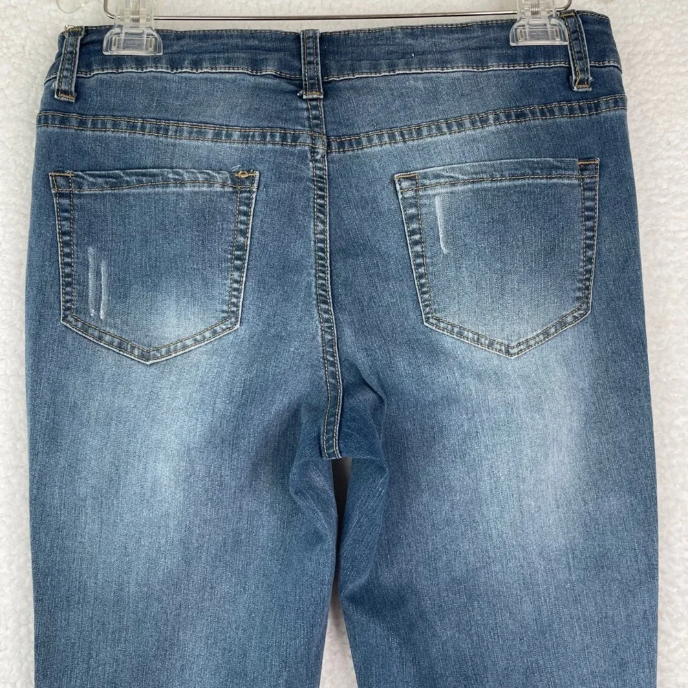 Love Indigo Signature Fit Boyfriend Jeans Size 4 Blue Embroidered Patchwork‎